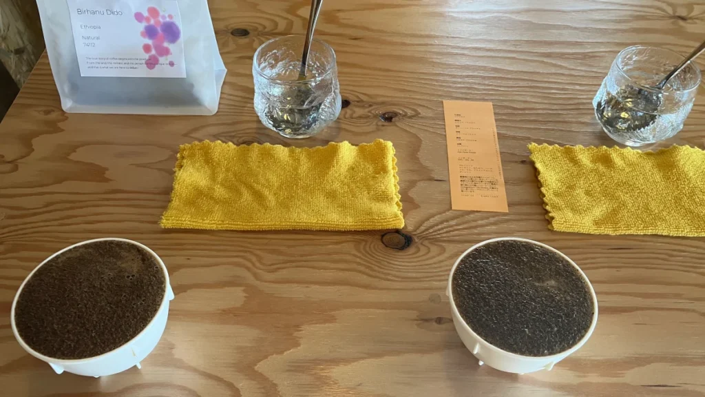 Em Coffee@丸亀でのパブリックカッピングの様子